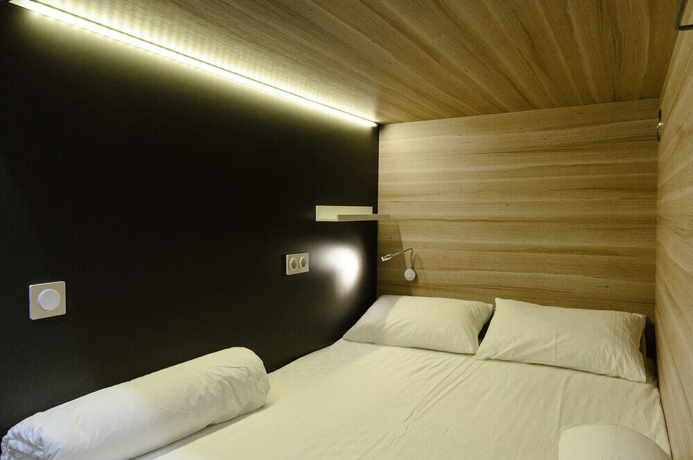 Капсульный Отель Капсула (Capsula Hotel)