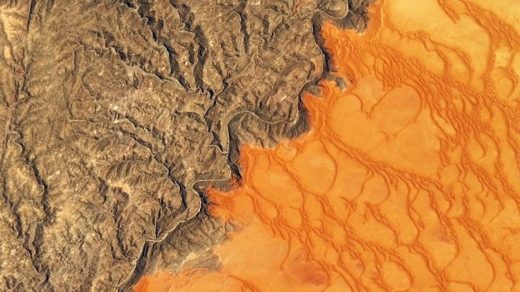 10 необычных снимков Земли, сделанных спутниками Landsat