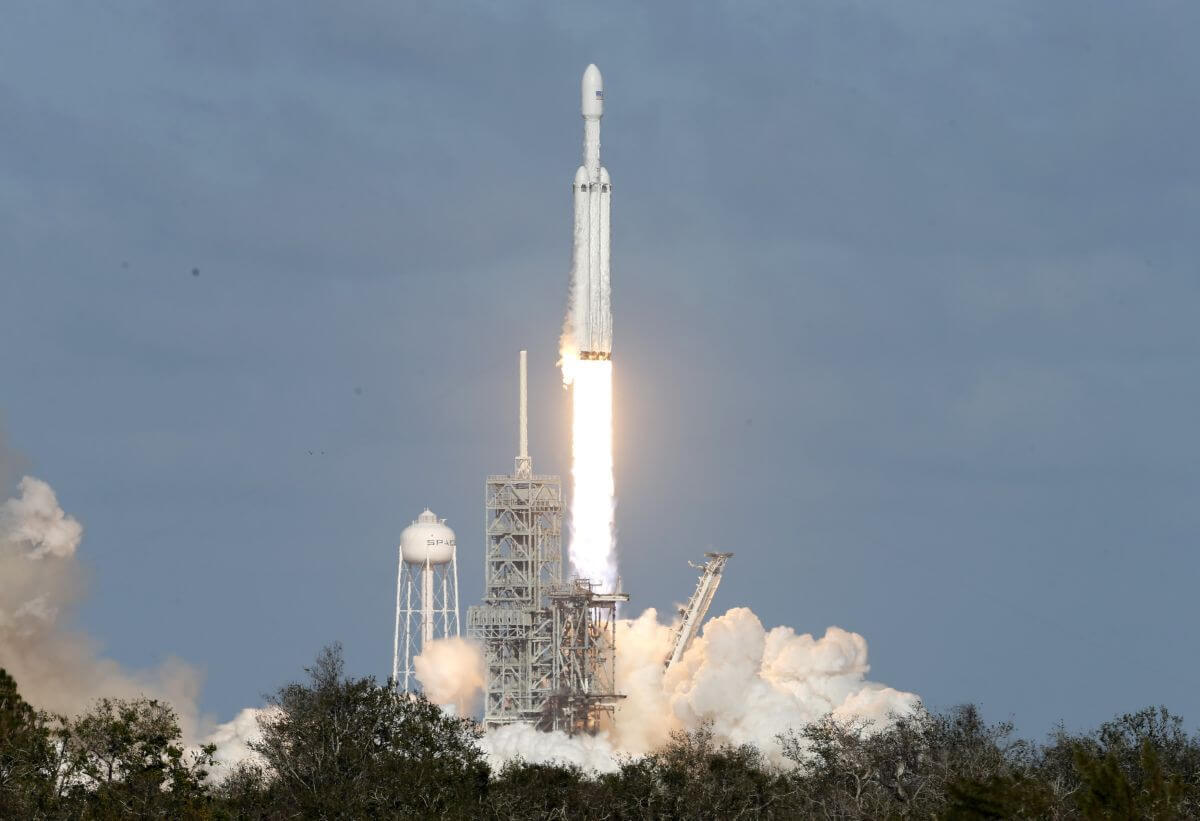 Falcon Heavy. Топ 7 самых больших ракет в мире