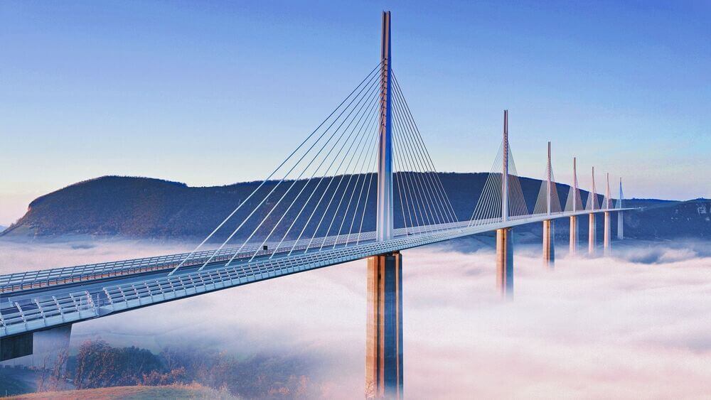 Мост Миллау (Millau Viaduct) — самый высокий мост в мире